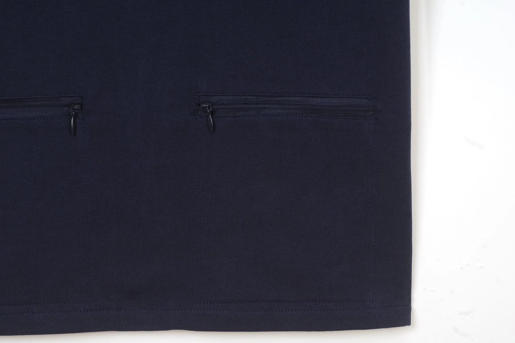 Image n°6 du modèle Scrub femme Sanare de couleur marine