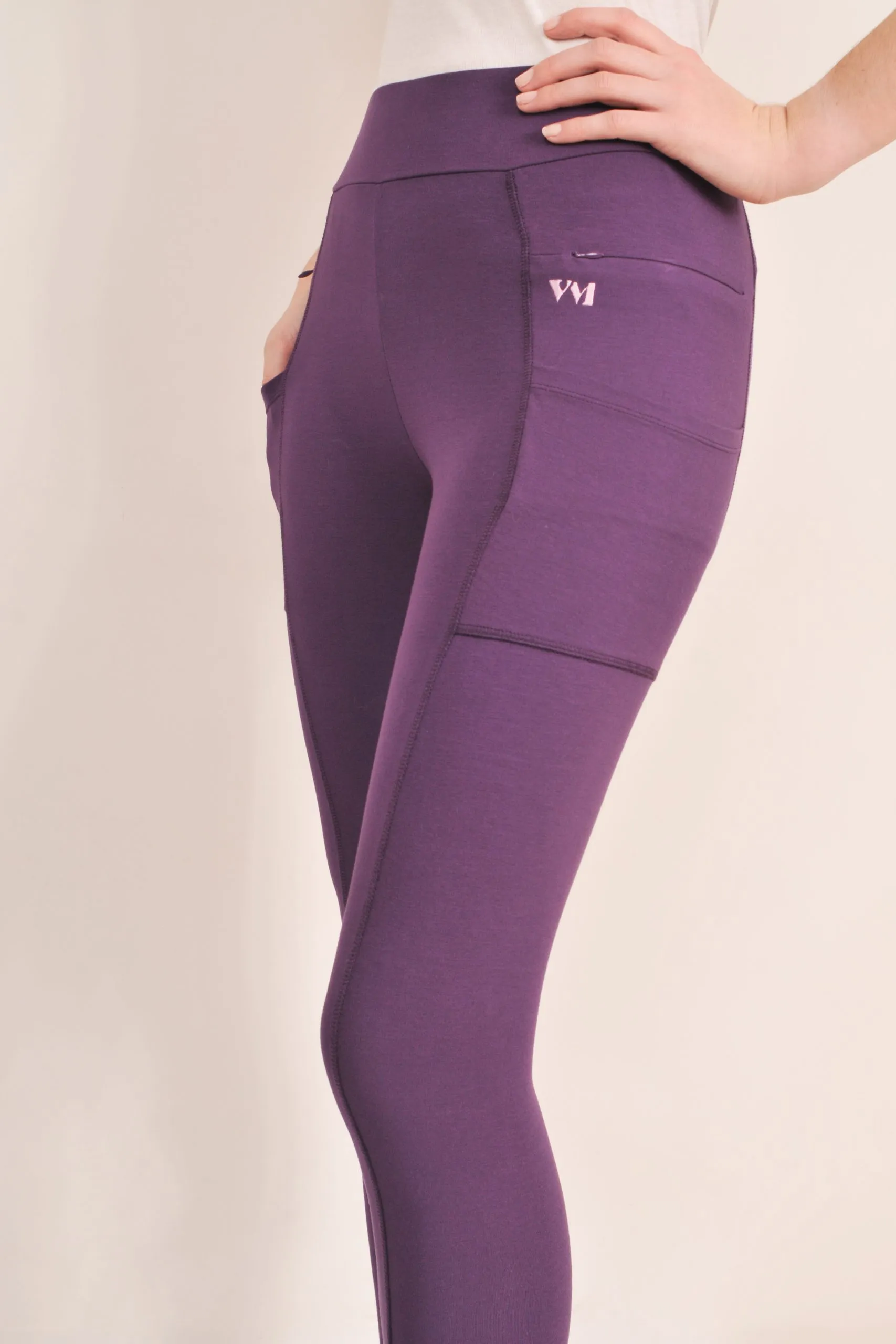LVM, Modèle Legging Aegis de couleur prune